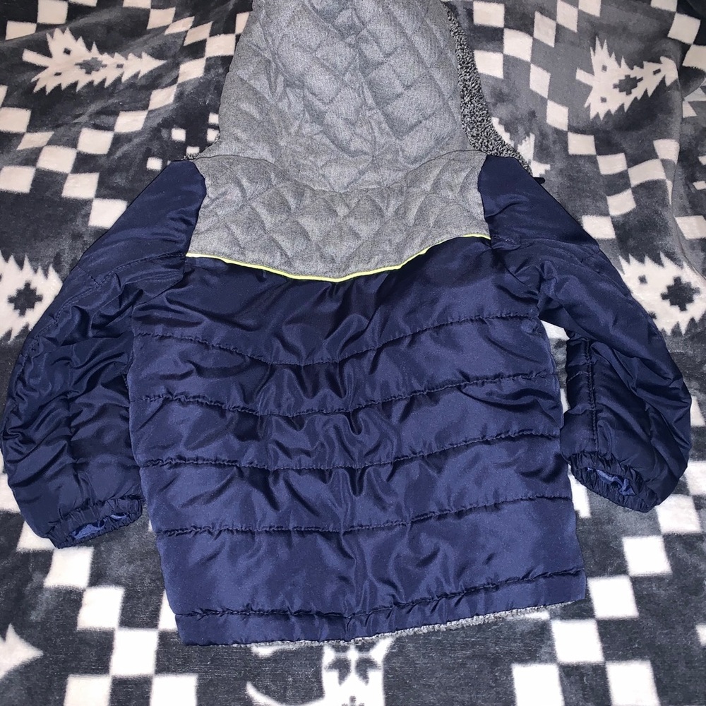 Jacket - Picture 7 of 8